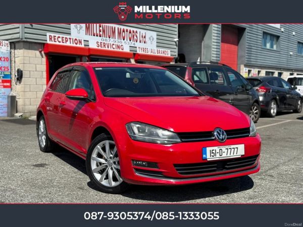 Volkswagen Golf Hatchback, Petrol, 2015, Red