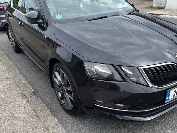 Skoda Octavia Saloon, Diesel, 2020, Black