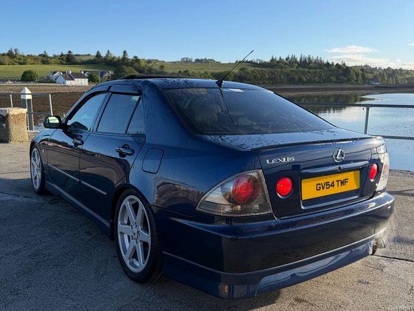 Lexus IS Saloon, Petrol, 2004, Blue