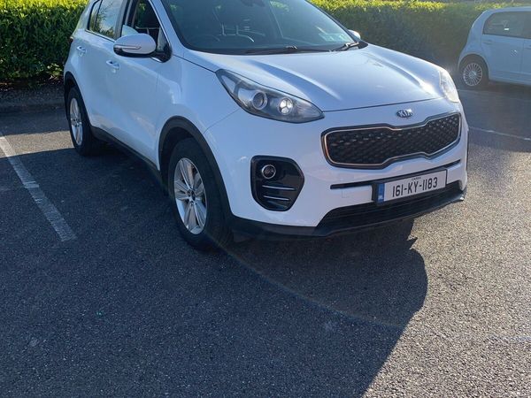 Kia Sportage SUV, Diesel, 2016, White