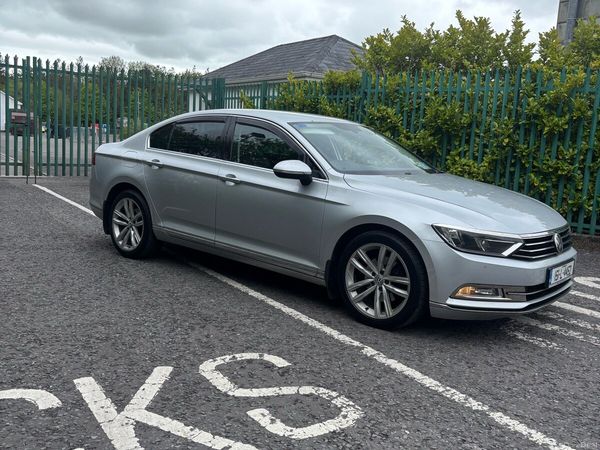 Volkswagen Passat Saloon, Diesel, 2015, Silver