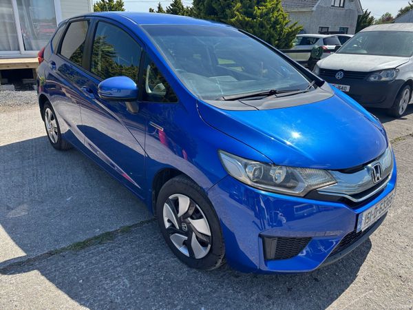 Honda Fit Hatchback, Petrol Hybrid, 2015, Blue