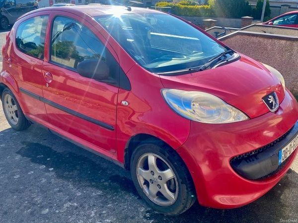 Peugeot 107 Hatchback, Petrol, 2008, Red