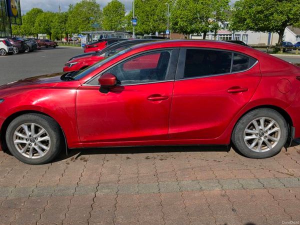 Mazda Mazda3 Saloon, Diesel, 2015, Red
