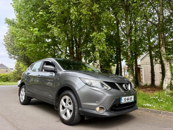 Nissan Qashqai Hatchback, Diesel, 2015, Grey