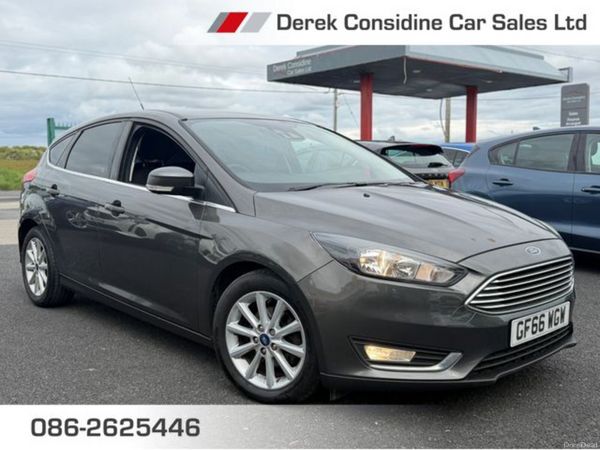 Ford Focus Hatchback, Diesel, 2016, Grey