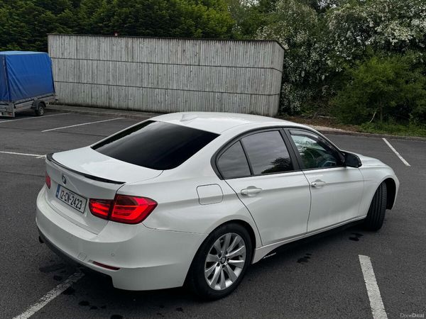 BMW 3-Series Saloon, Diesel, 2012, White