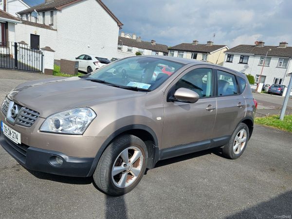 Nissan Qashqai Hatchback, Diesel, 2009, Brown