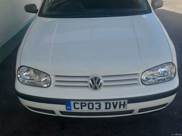 Volkswagen Golf Hatchback, Diesel, 2003, White