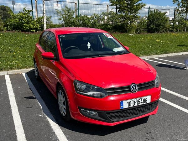 Volkswagen Polo Hatchback, Petrol, 2010, Red
