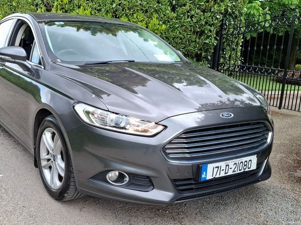 Ford Mondeo Hatchback, Diesel, 2017, Grey