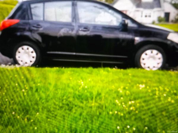 Nissan Tiida Hatchback, Petrol, 2007, Black