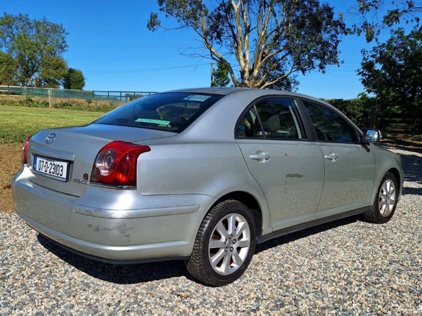 Toyota Avensis Saloon, Petrol, 2007, Silver
