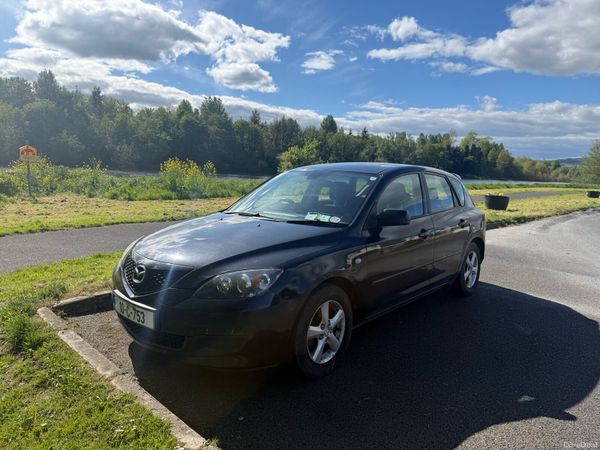 Mazda Mazda3 Hatchback, Petrol, 2010, Black