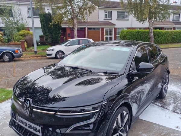 Renault Megane E-Tech Hatchback, Electric, 2023, Black