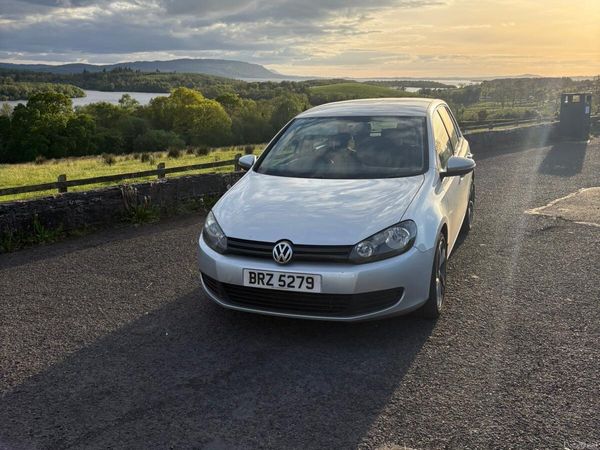 Volkswagen Golf Hatchback, Diesel, 2010, Silver