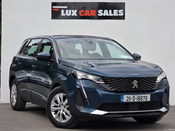 Peugeot 5008 MPV, Diesel, 2021, Blue
