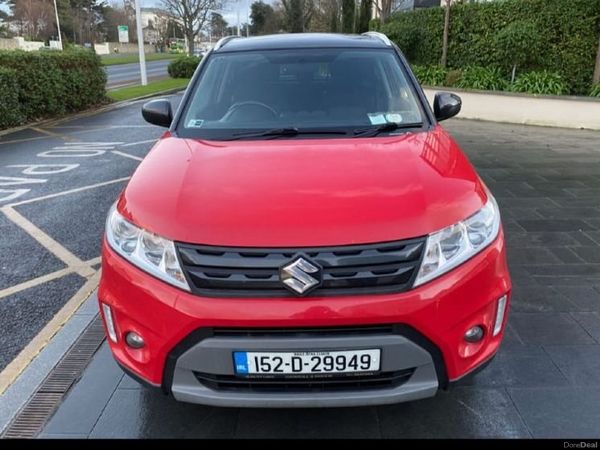 Suzuki Vitara SUV, Petrol, 2015, Red