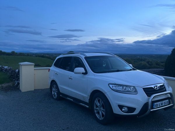 Hyundai Santa Fe SUV, Diesel, 2010, White