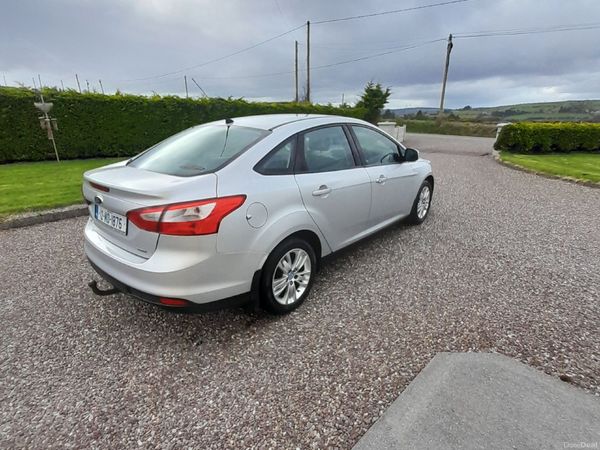 Ford Focus Saloon, Diesel, 2012, Silver