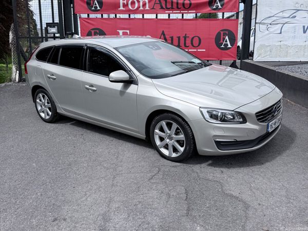 Volvo V60 Hatchback, Diesel, 2016, Gold