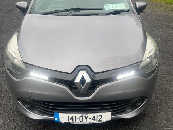 Renault Clio Hatchback, Diesel, 2014, Grey