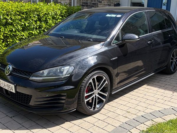 Volkswagen Golf Hatchback, Diesel, 2014, Black