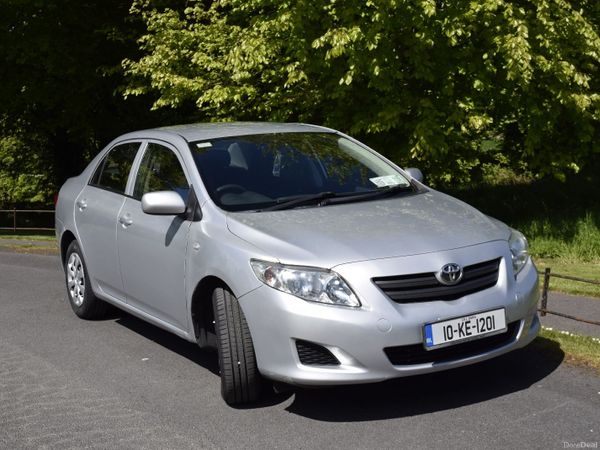 Toyota Corolla Saloon, Petrol, 2010, Silver