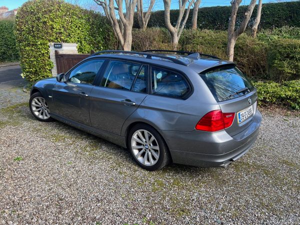 BMW 3-Series Estate, Diesel, 2009, Grey