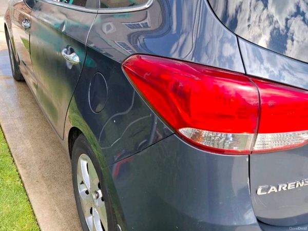 Kia Carens MPV, Diesel, 2013, Blue