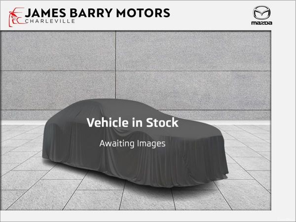 Nissan Qashqai MPV, Petrol, 2023, Red