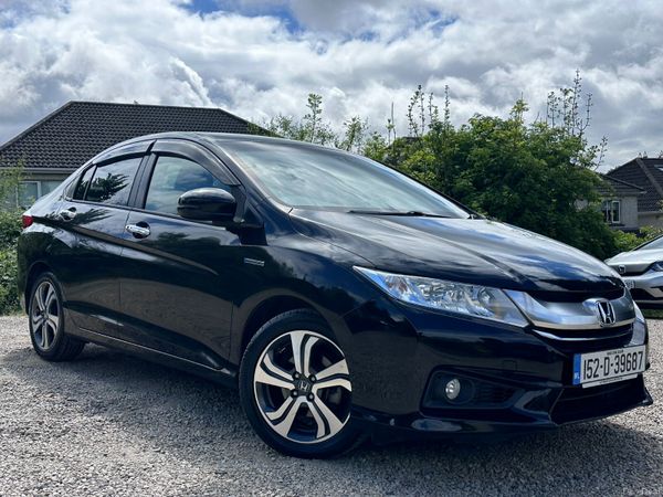 Honda Grace Saloon, Petrol Hybrid, 2015, Black