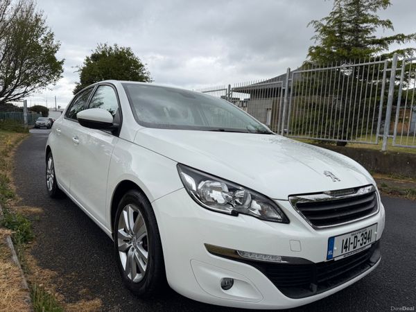 Peugeot 308 Hatchback, Diesel, 2014, White