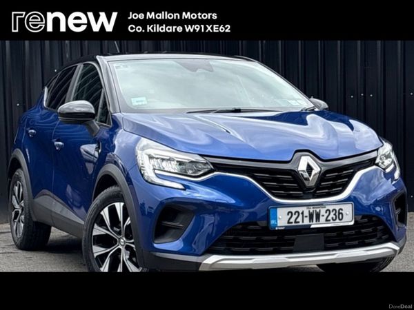 Renault Captur Hatchback, Petrol, 2022, Blue