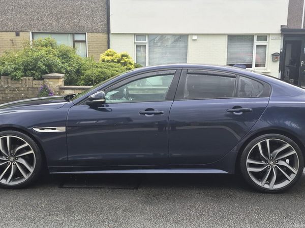Jaguar XE Saloon, Diesel, 2017, Blue