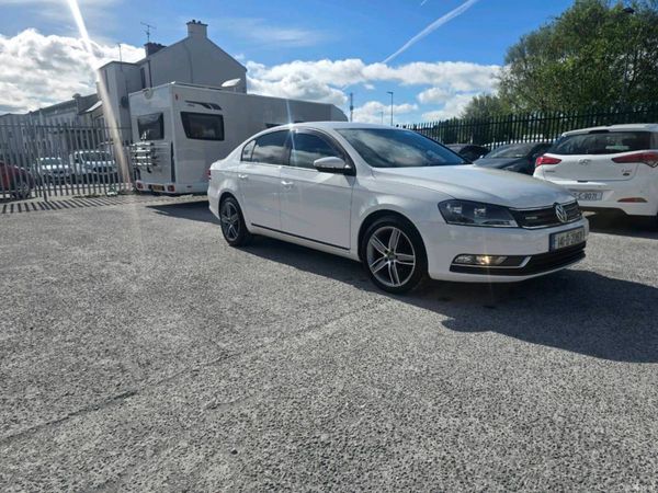 Volkswagen Passat Saloon, Diesel, 2014, White