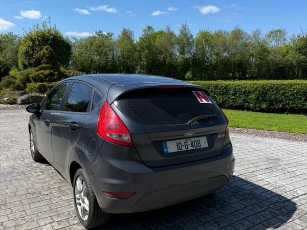 Ford Fiesta Hatchback, Petrol, 2010, Grey