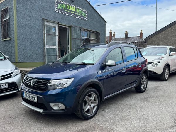 Dacia Sandero Stepway Hatchback, Diesel, 2019, Blue