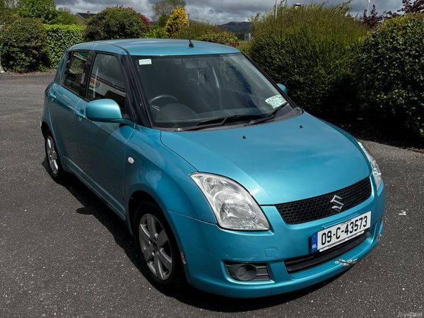 Suzuki Swift Hatchback, Diesel, 2009, Blue