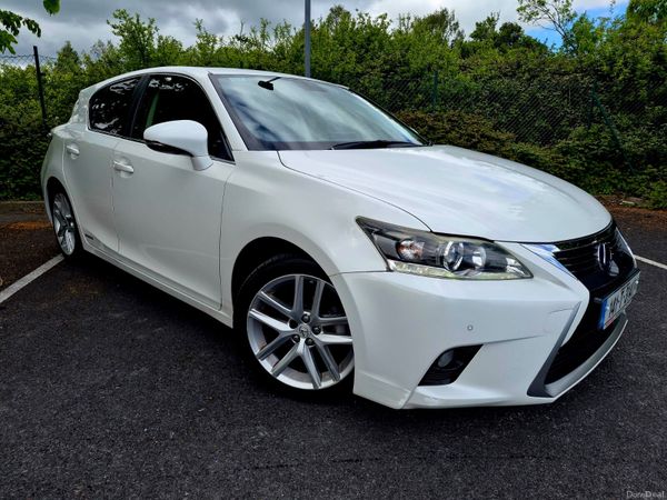 Lexus CT Hatchback, Petrol Hybrid, 2014, White
