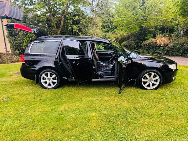 Volvo V70 Estate, Diesel, 2015, Black