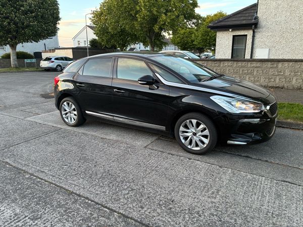 DS Automobiles DS 5 Hatchback, Diesel, 2016, Black