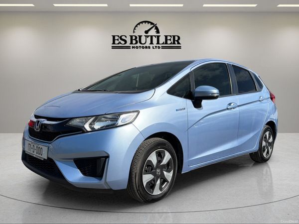 Honda Fit Hatchback, Petrol Hybrid, 2017, Blue