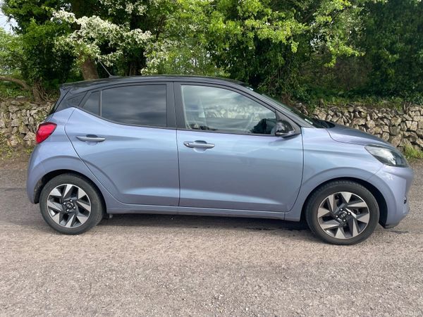Hyundai i10 Hatchback, Petrol, 2024, Blue