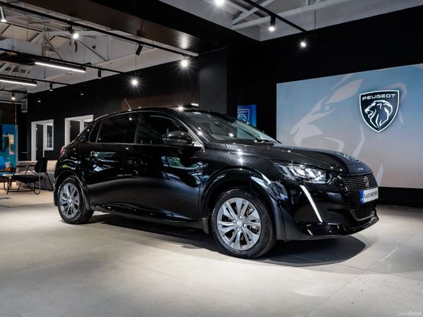 Peugeot 208 Hatchback, Electric, 2023, Black