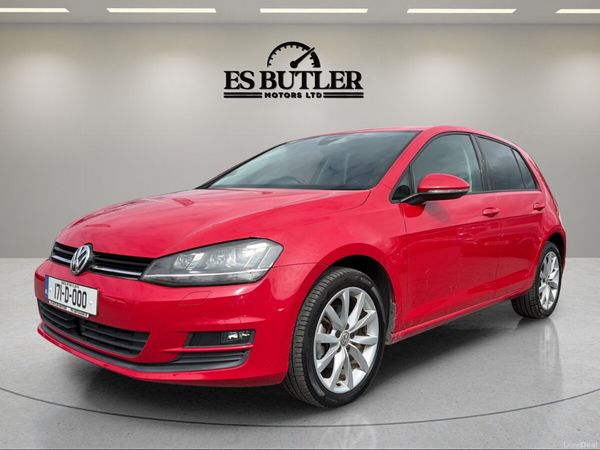Volkswagen Golf Hatchback, Petrol, 2017, Red