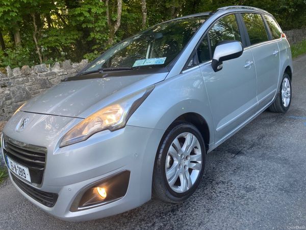 Peugeot 5008 MPV, Diesel, 2015, Silver