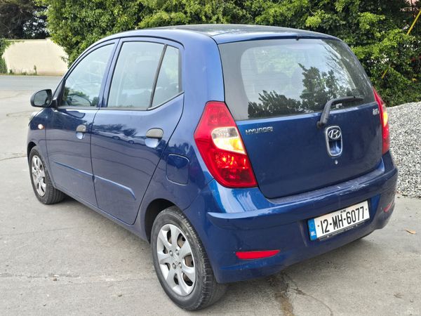 Hyundai i10 Hatchback, Petrol, 2012, Blue