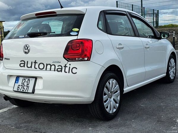 Volkswagen Polo Hatchback, Petrol, 2012, White