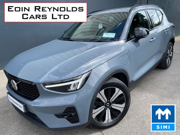 Volvo XC40 SUV, Petrol Plug-in Hybrid, 2023, Grey